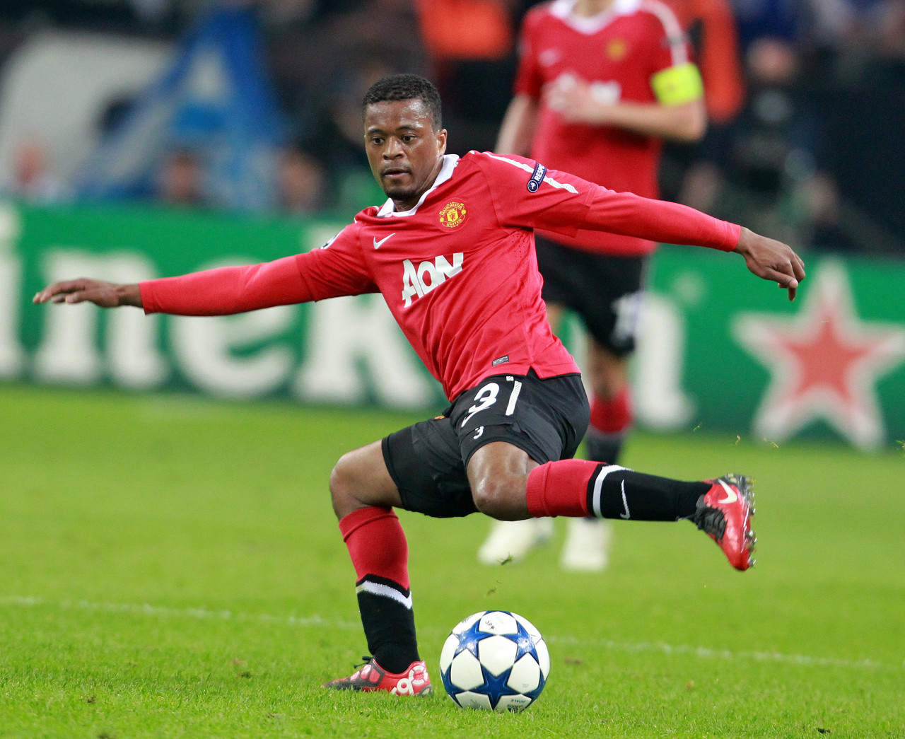 动中展现出 动中展现出